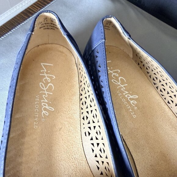 LifeStride Velocity Zamora Perforated Flats Loafers Womens Size 8.5W Blue - Picture 4 of 6